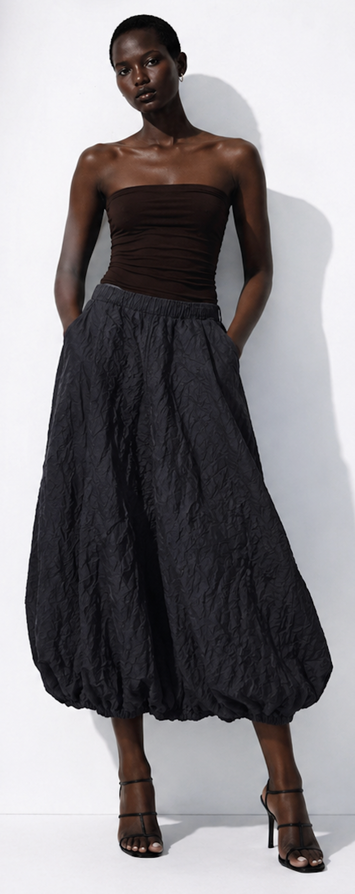 Black Ballon Maxi Skirt – Size M