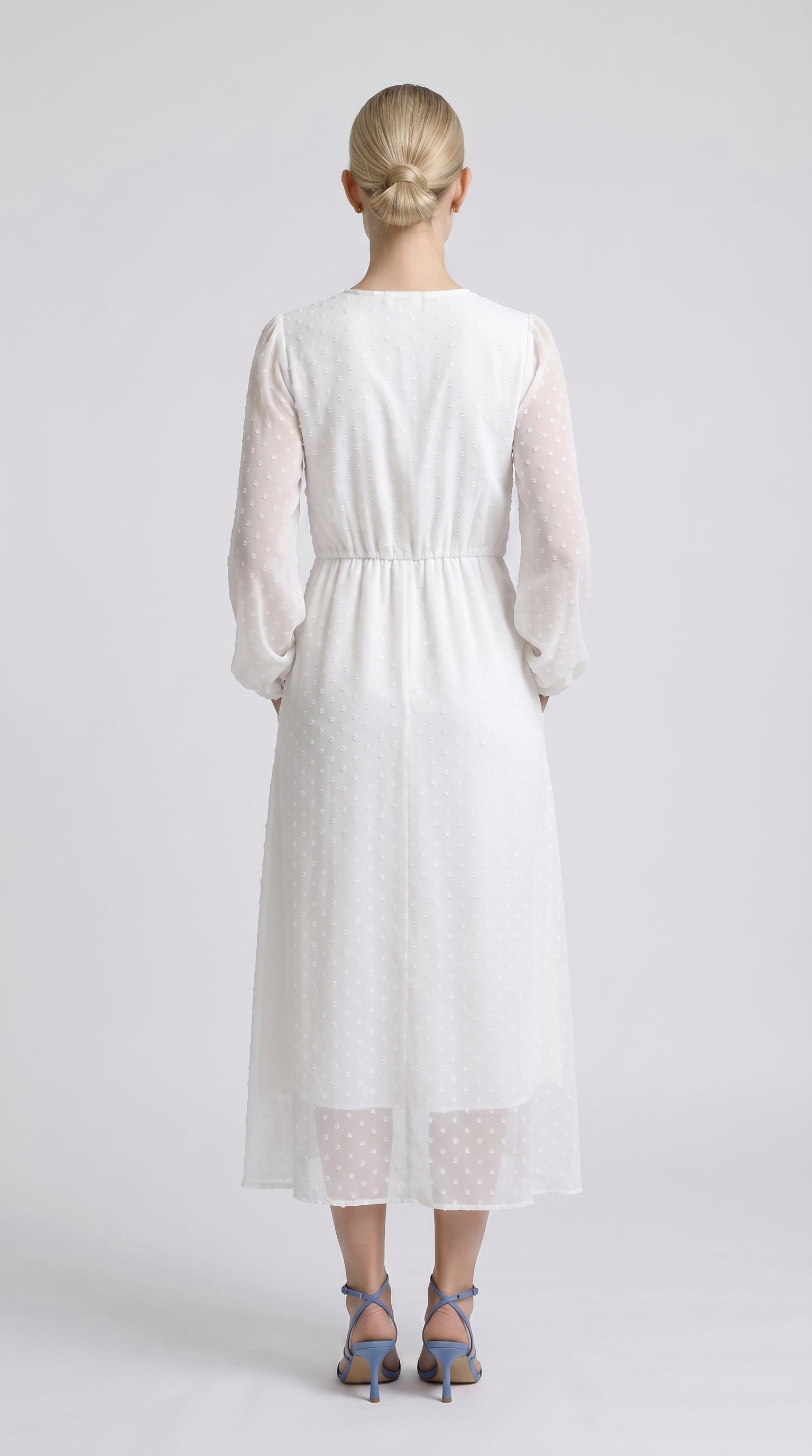 AI-generated model image (back) — FREJA